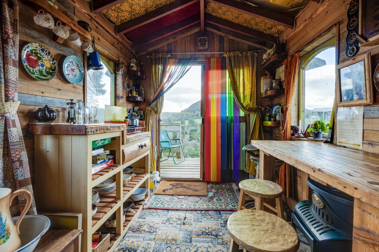 2 X Double Bed Glamping Wagon In Dalby Forest Скарборо Экстерьер фото
