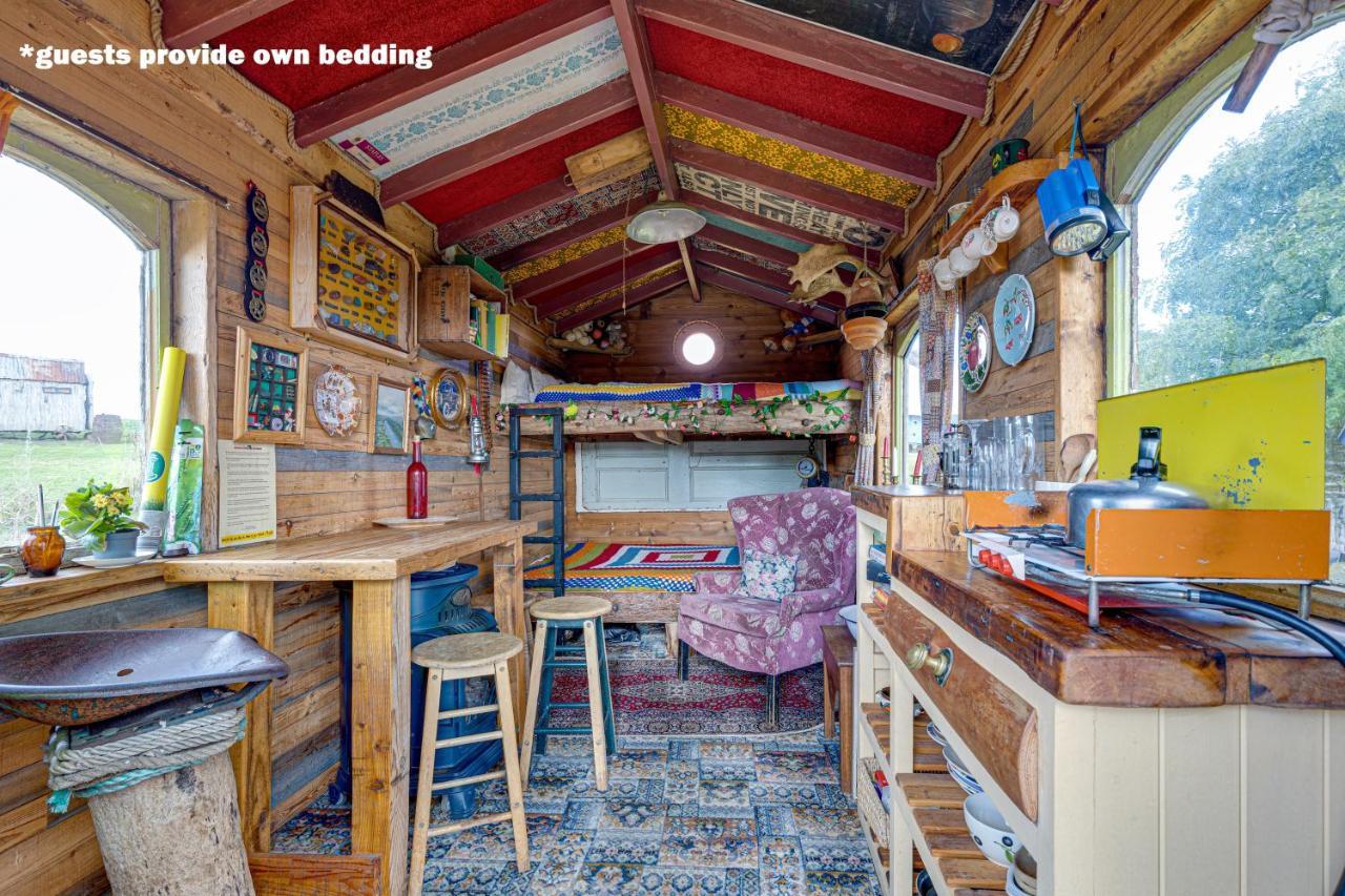 2 X Double Bed Glamping Wagon In Dalby Forest Скарборо Экстерьер фото